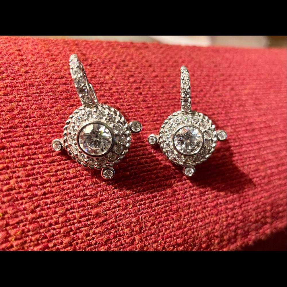 Brand new, in original packaging, Judith Ripka dazzling earrings.